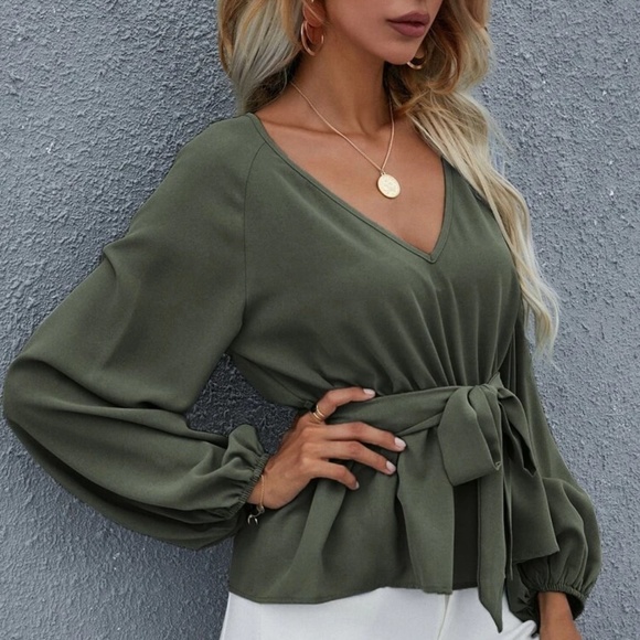 Boho Olive Minimalist Peplum Blouse - Picture 3 of 4